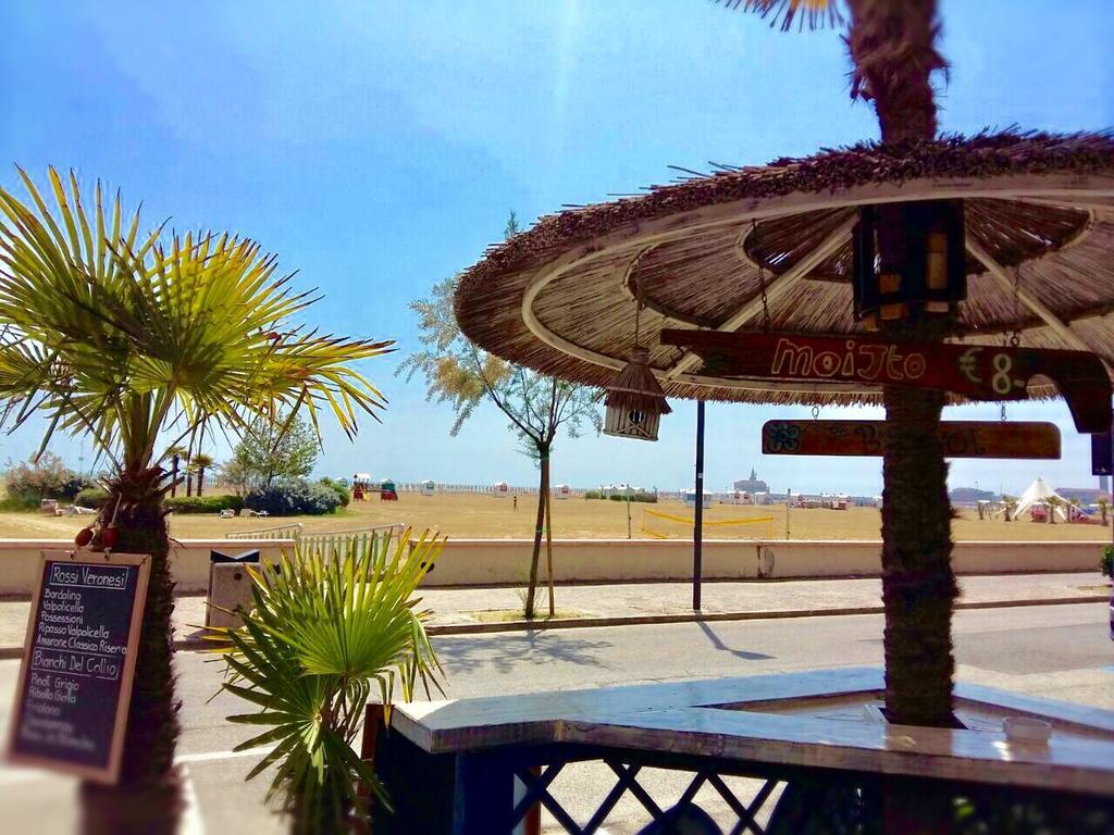 Hotel Garni' Serena Caorle Exterior photo