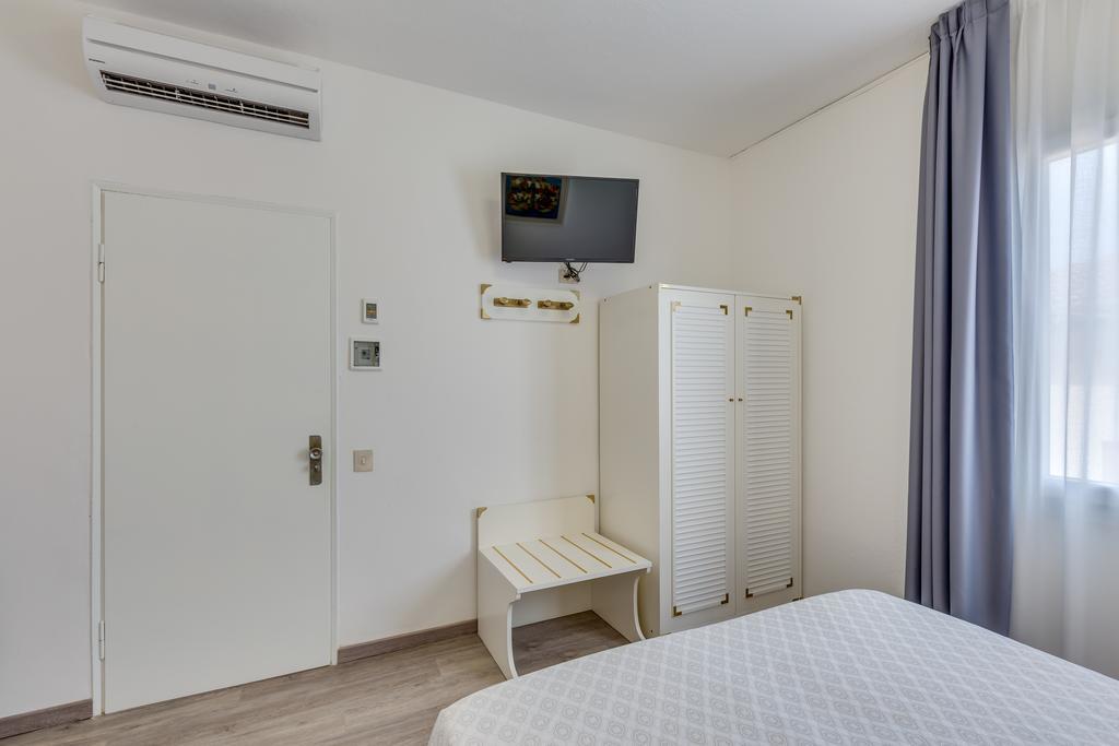 Hotel Garni' Serena Caorle Exterior photo
