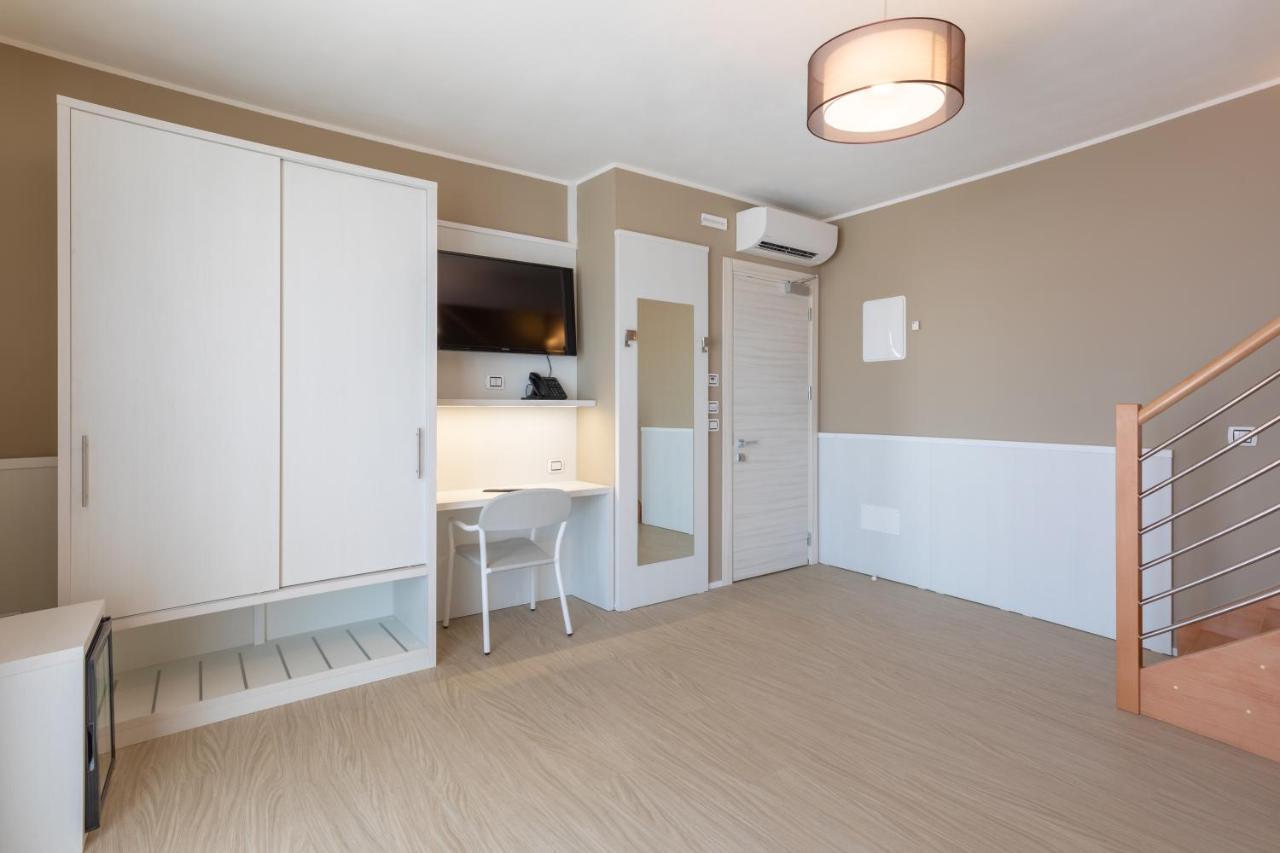 Hotel Garni' Serena Caorle Exterior photo