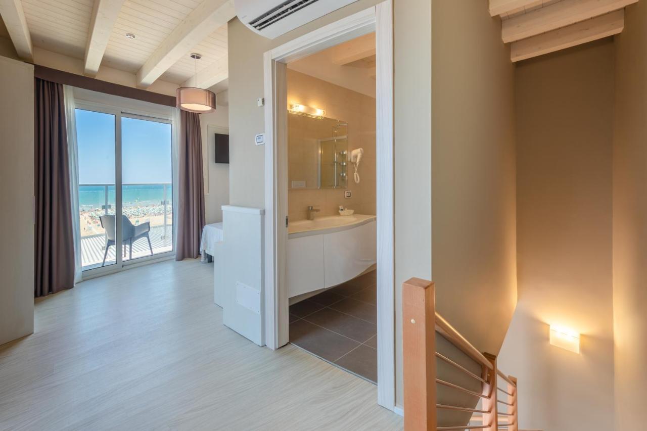 Hotel Garni' Serena Caorle Exterior photo